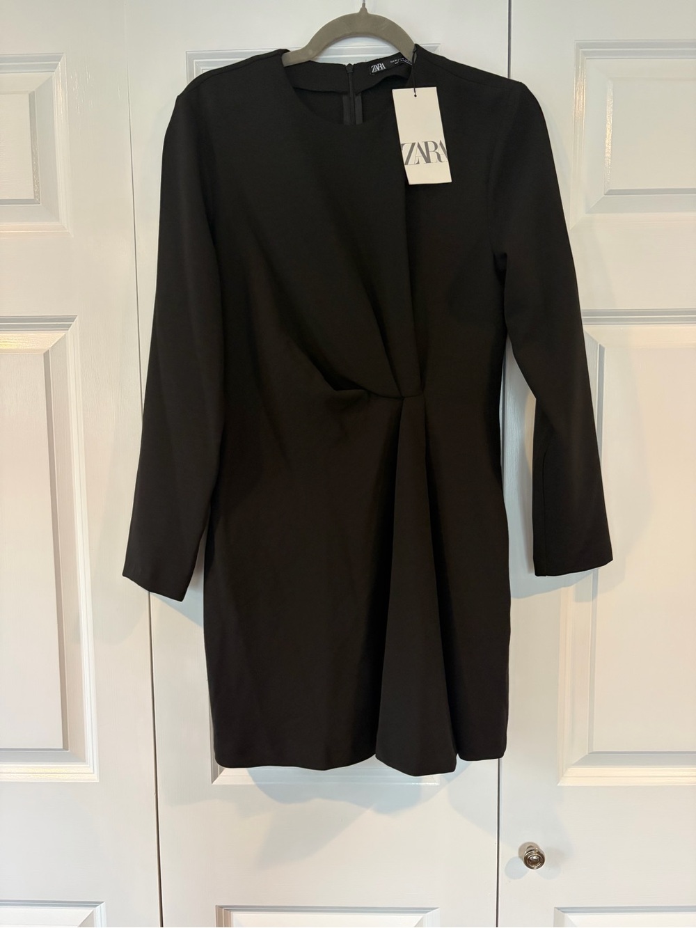 NWT Zara Black Long-Sleeve Twist Detail Mini Dress